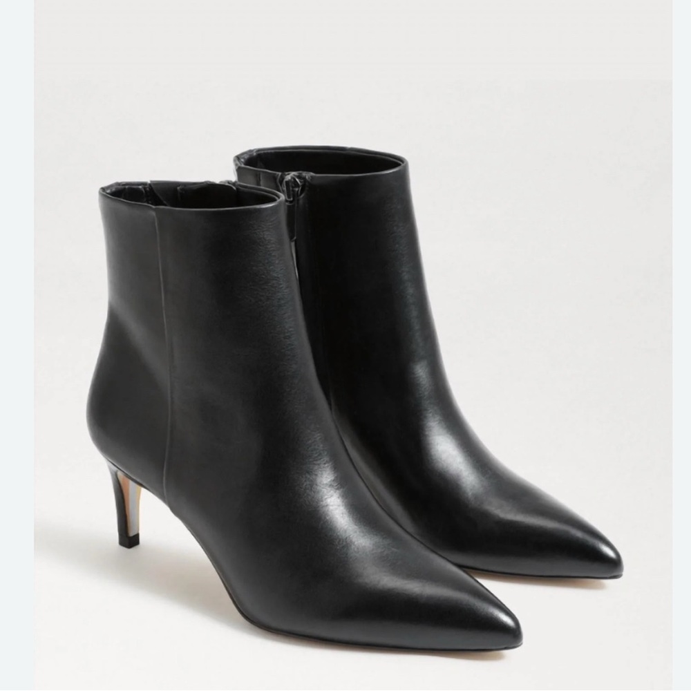 Sam Edelman Black Leather Pointed-Toe Ankle Booties